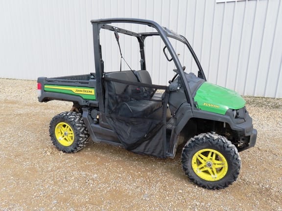 2023 John Deere XUV 835M Equipment Image0