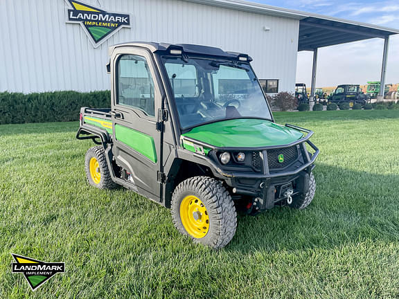 Image of John Deere XUV 835M equipment image 2