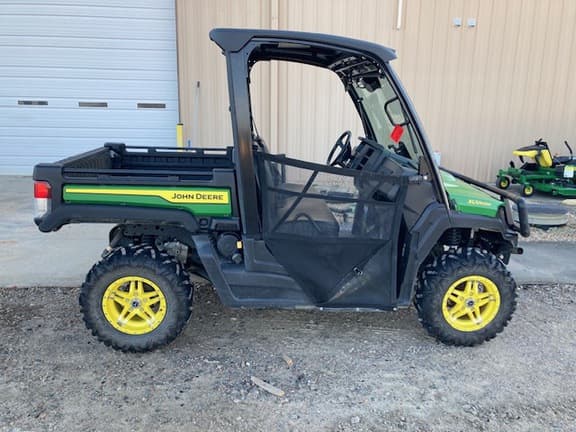 Image of John Deere XUV 835M Primary image