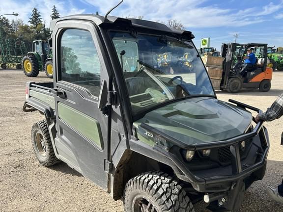 Image of John Deere XUV 835M Primary image