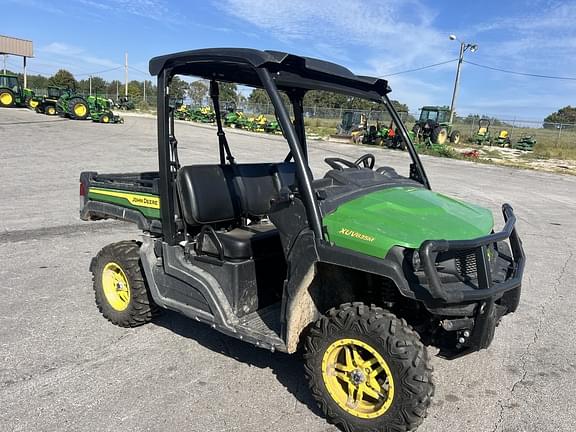 Image of John Deere XUV 835M equipment image 1