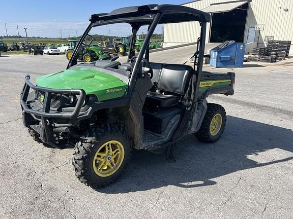 Image of John Deere XUV 835M Primary image