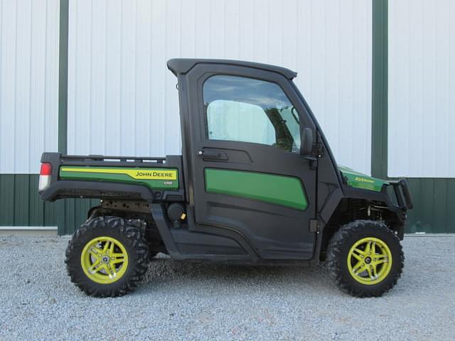 Image of John Deere XUV 835M equipment image 4