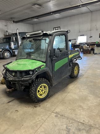 Image of John Deere XUV 835M Image 0