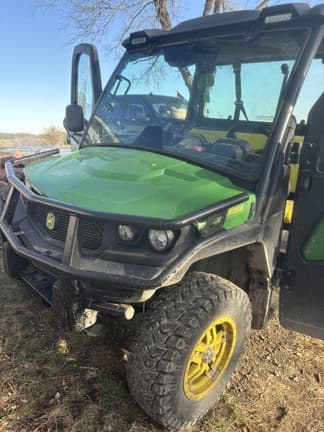 Image of John Deere XUV 835M Primary image