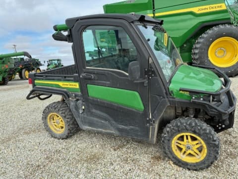 2023 John Deere XUV 835M Equipment Image0