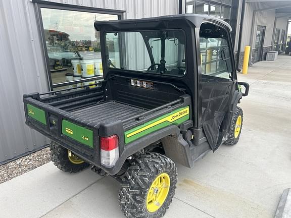 Image of John Deere XUV 835M equipment image 3