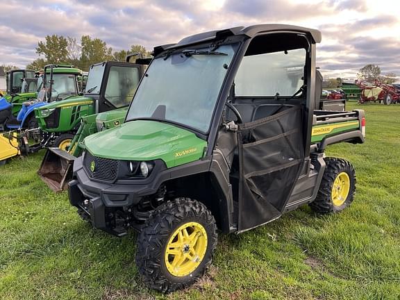 Image of John Deere XUV 835M Image 1