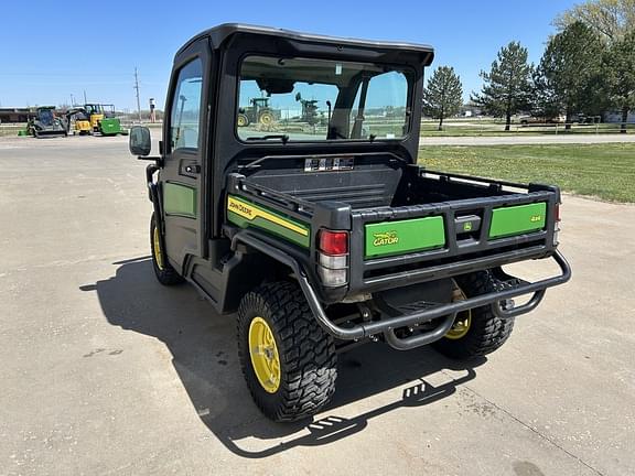 Image of John Deere XUV 835M equipment image 4