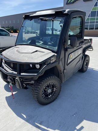 Image of John Deere XUV 835M Primary image