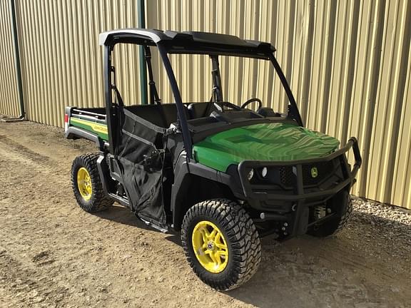 Image of John Deere XUV 835M equipment image 4