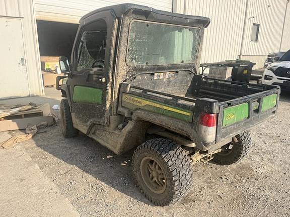 Image of John Deere XUV 835M equipment image 2