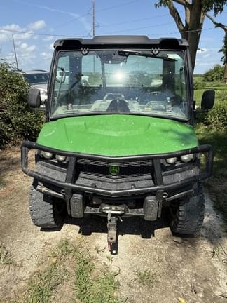 Image of John Deere XUV 835M Primary image