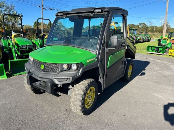 Main image John Deere XUV 835M