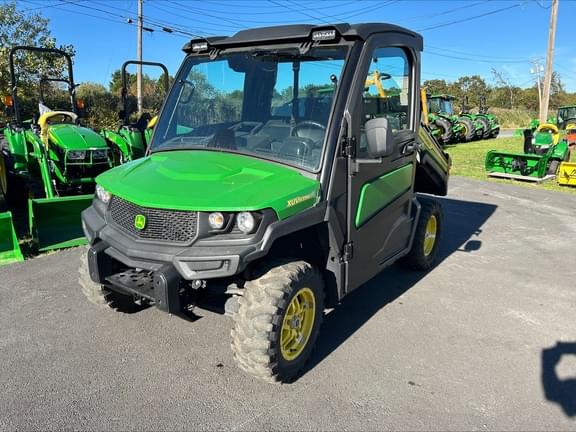 Image of John Deere XUV 835M Primary image