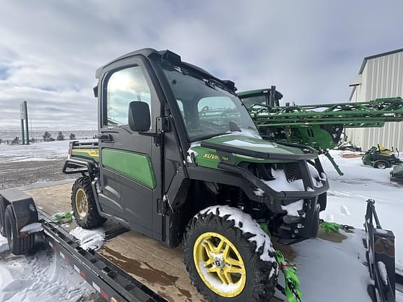 Image of John Deere XUV 835M equipment image 3