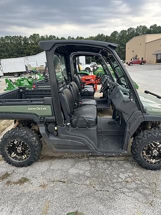 Image of John Deere XUV 835M equipment image 2