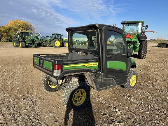 Image of John Deere XUV 835M equipment image 4