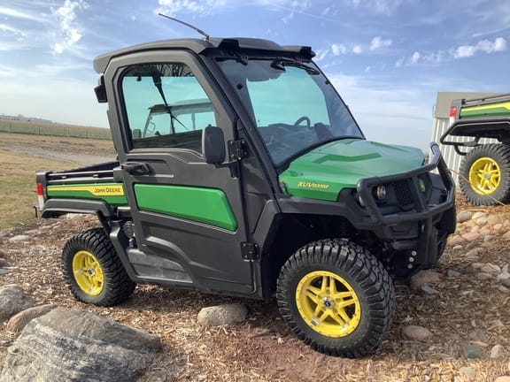 Main image John Deere XUV 835M