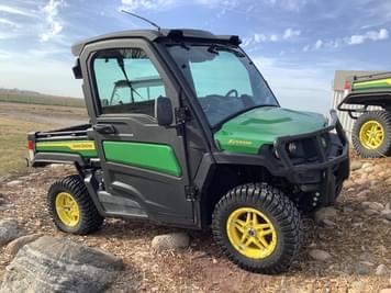 Main image John Deere XUV 835M
