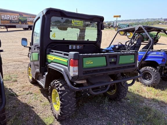 Image of John Deere XUV 835M equipment image 4