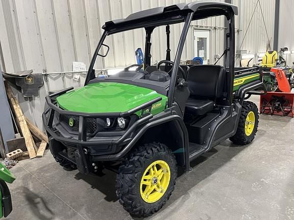 Image of John Deere XUV 835M Primary image