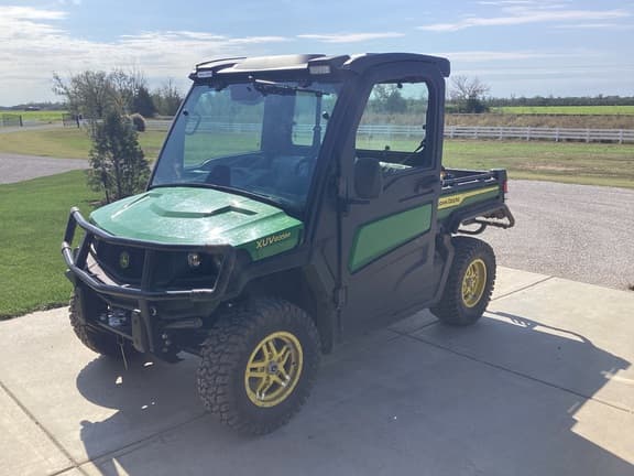 Image of John Deere XUV 835M equipment image 3