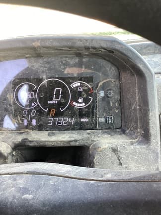 Image of John Deere XUV 835M equipment image 1