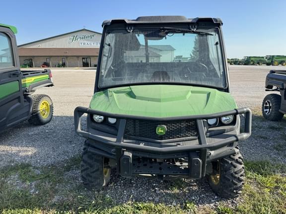 Image of John Deere XUV 835M equipment image 1