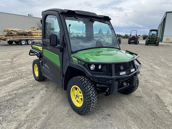 Image of John Deere XUV 835M equipment image 2