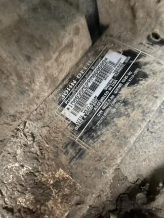 Image of John Deere XUV 835M equipment image 4