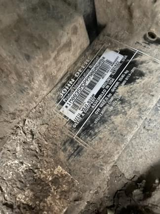 Image of John Deere XUV 835M equipment image 4