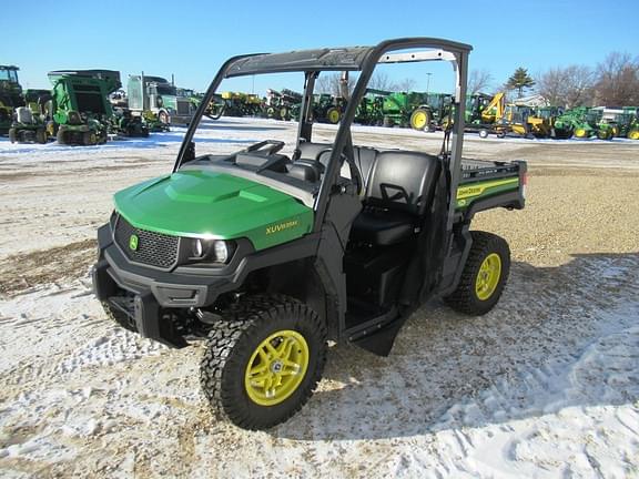 Image of John Deere XUV 835M equipment image 4