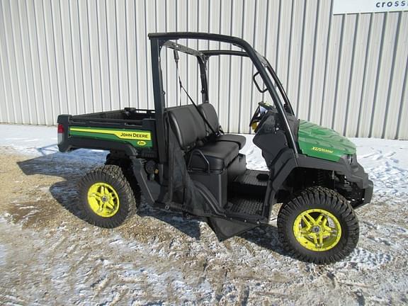 Image of John Deere XUV 835M Primary image