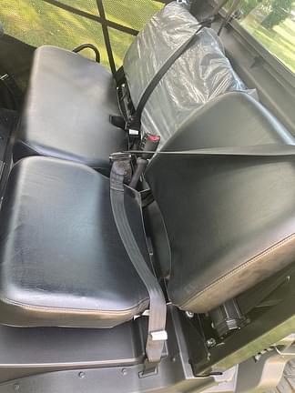 Image of John Deere XUV 835M equipment image 4