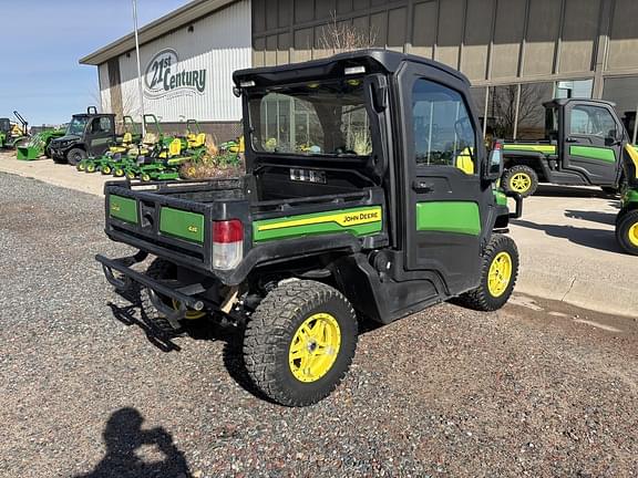 Image of John Deere XUV 835M equipment image 3