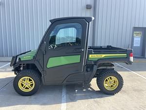 2023 John Deere XUV 835M Image