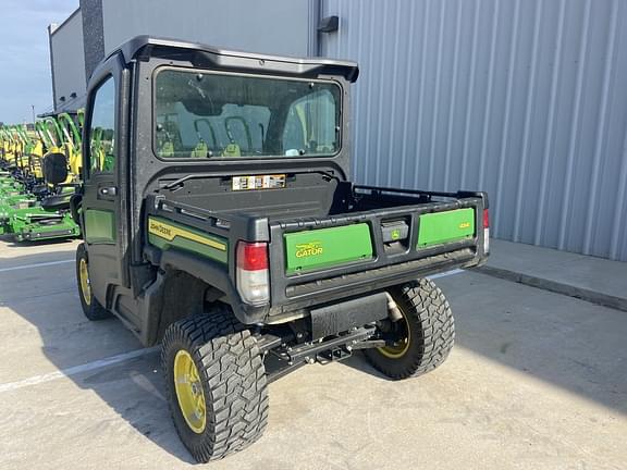 Image of John Deere XUV 835M equipment image 3