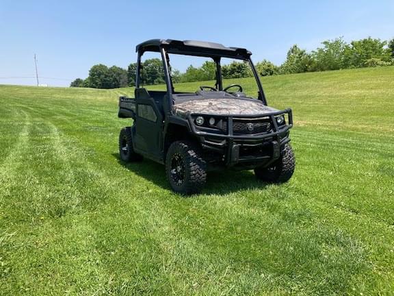 Image of John Deere XUV 835M Primary Image