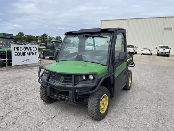 Image of John Deere XUV 835M equipment image 1