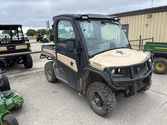 Image of John Deere XUV 835M Primary image