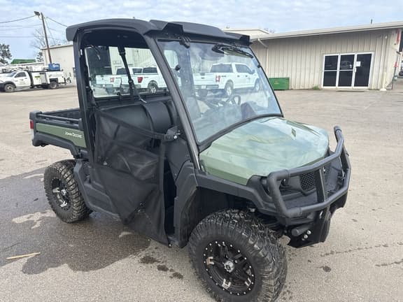 Image of John Deere XUV 835M equipment image 3
