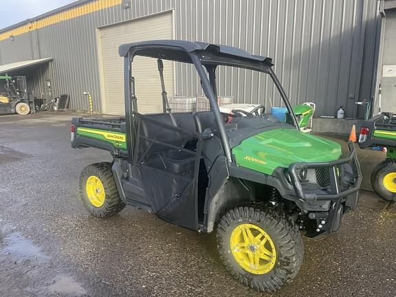 Image of John Deere XUV 835M Primary image