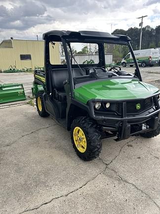 Image of John Deere XUV 835M equipment image 2