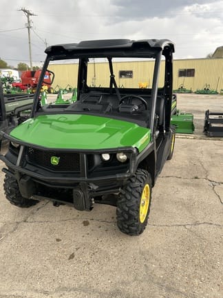 2023 John Deere XUV 835M Equipment Image0