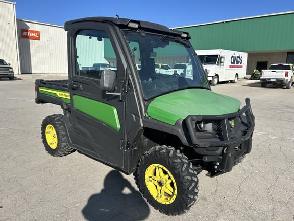 Image of John Deere XUV 835M equipment image 1