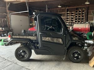 2023 John Deere XUV 835M Image