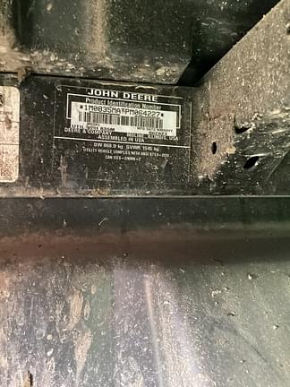 Image of John Deere XUV 835M equipment image 1