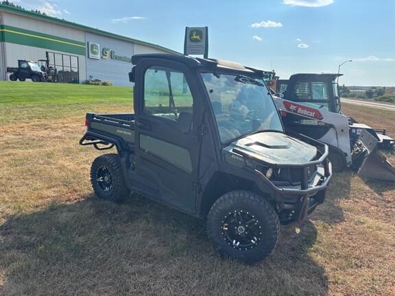 Image of John Deere XUV 835M equipment image 3