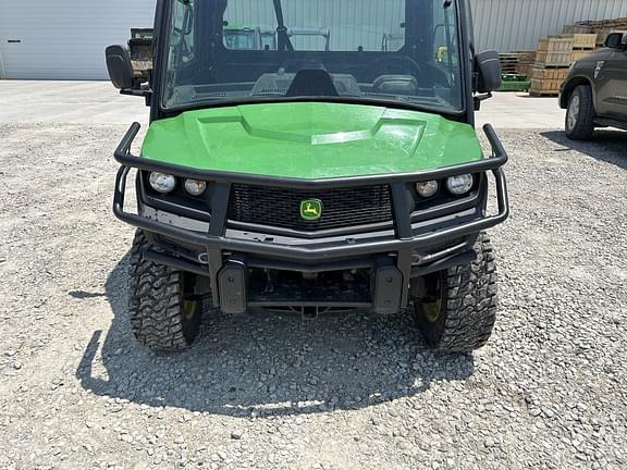 Image of John Deere XUV 835M equipment image 4